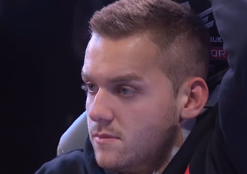 OG 淘汰 BC，在 ESL 挑战者联赛第 50 赛季欧洲杯第一赛区与 s1mple 的对决中获胜