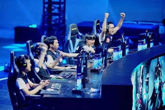 WE官方：打野选手beishang离队