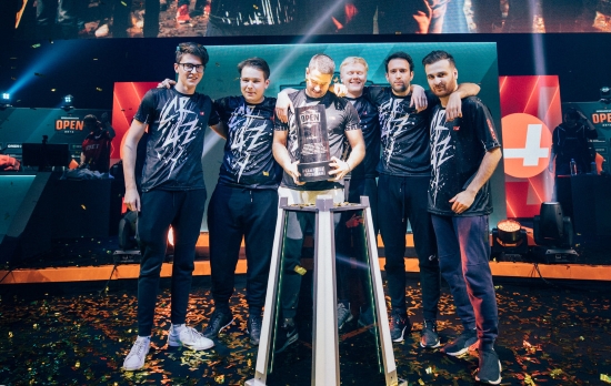 BLG赛后群访 Xun：翠神是个好英雄，希望多出现在赛场上